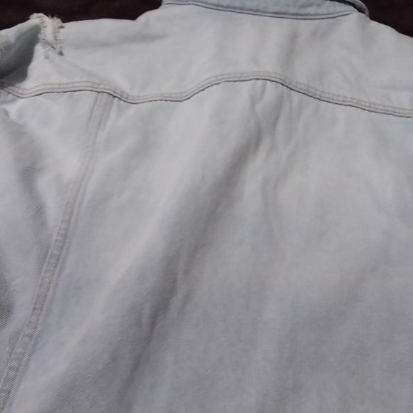 Jean jacket - Picture 3 of 9